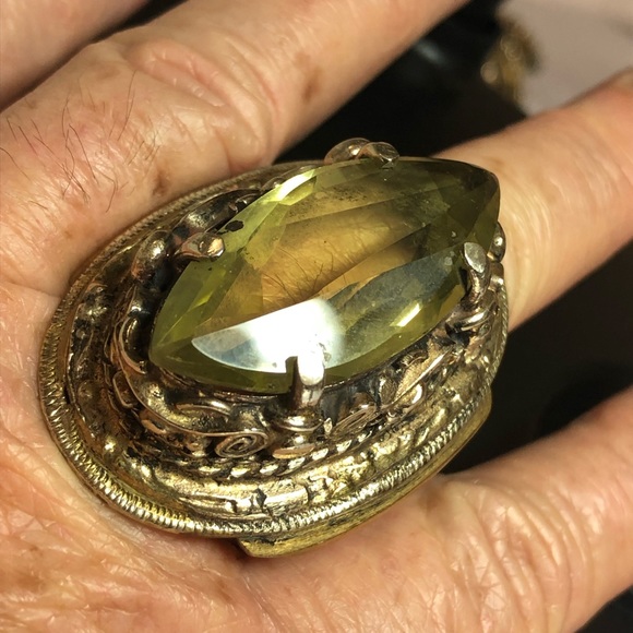 Citrine leaf adjustable ring. - Picture 4 of 8